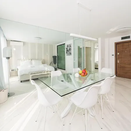 Apartament Emirates White Sensation *