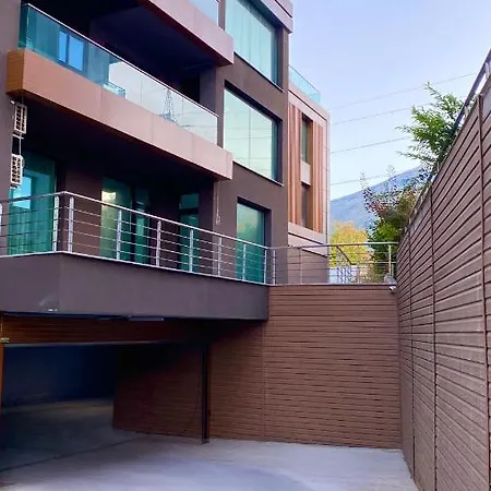 Emirates White Sensation