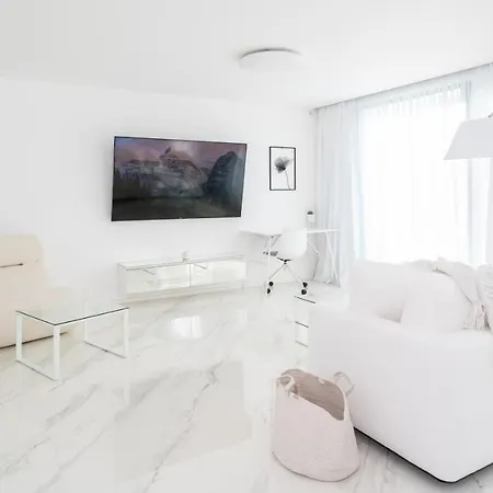 Apartamento Emirates White Sensation Sofía