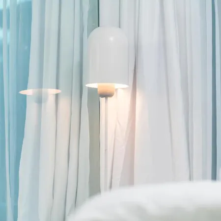 Emirates White Sensation *