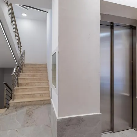 Apartamento Emirates White Sensation *