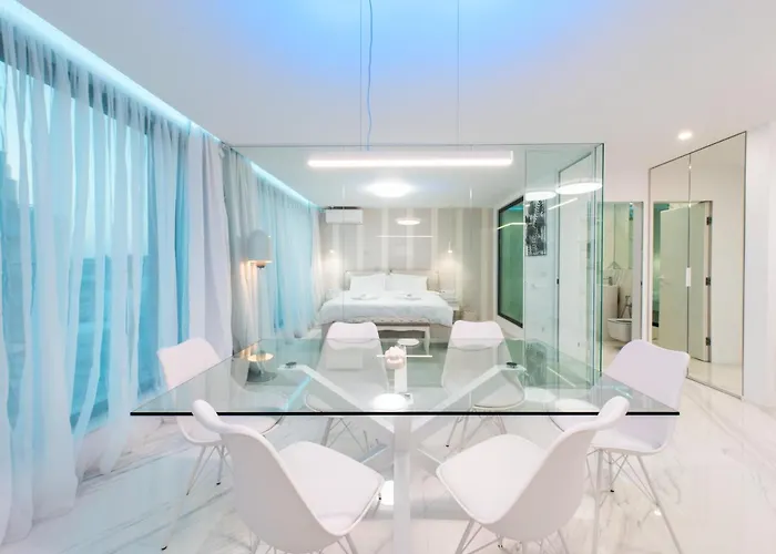 Emirates White Sensation Sofia